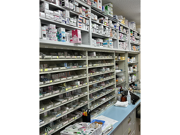 なのはな薬局　調剤室